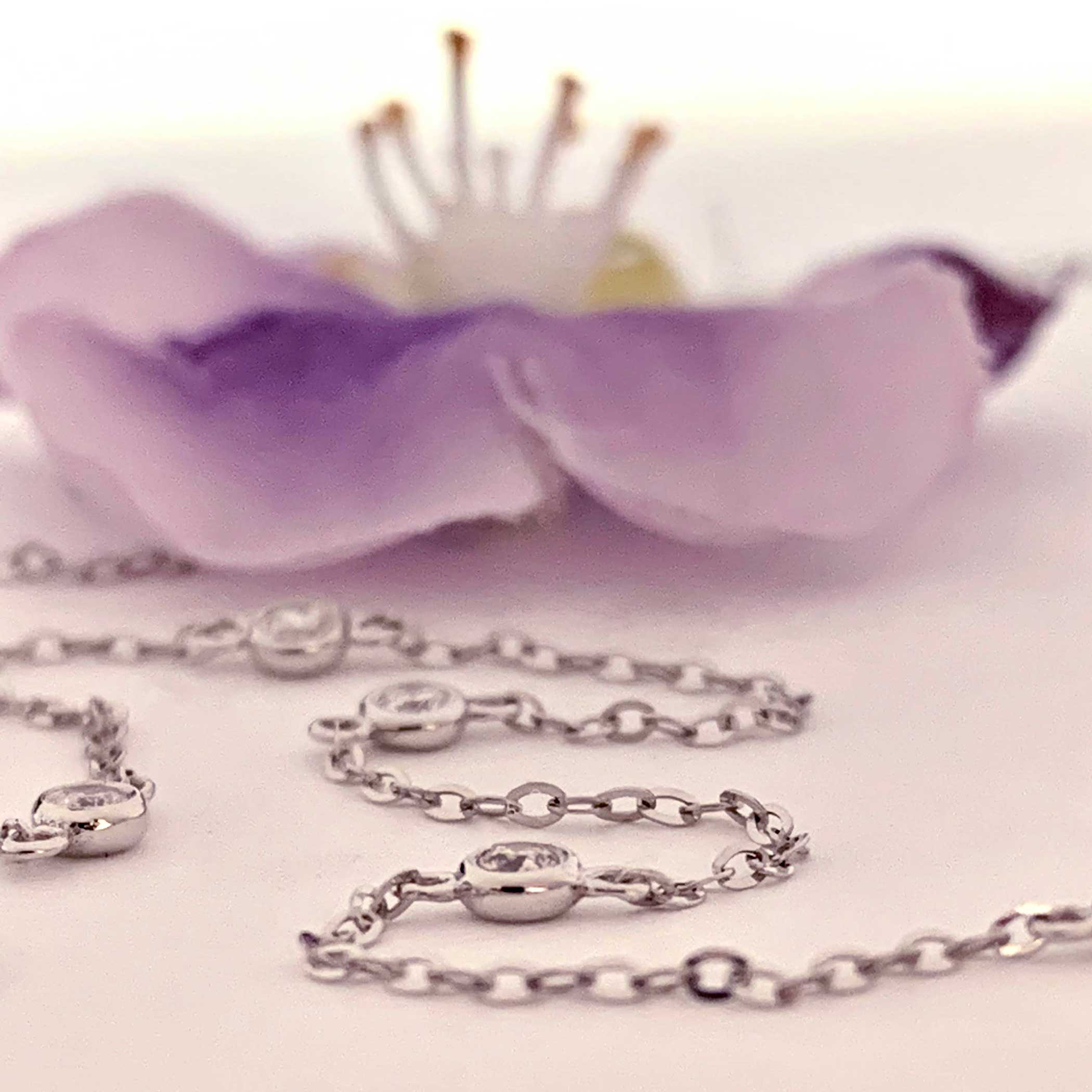 #31166 16-Inch Diamond Bezel Necklace - Image 3