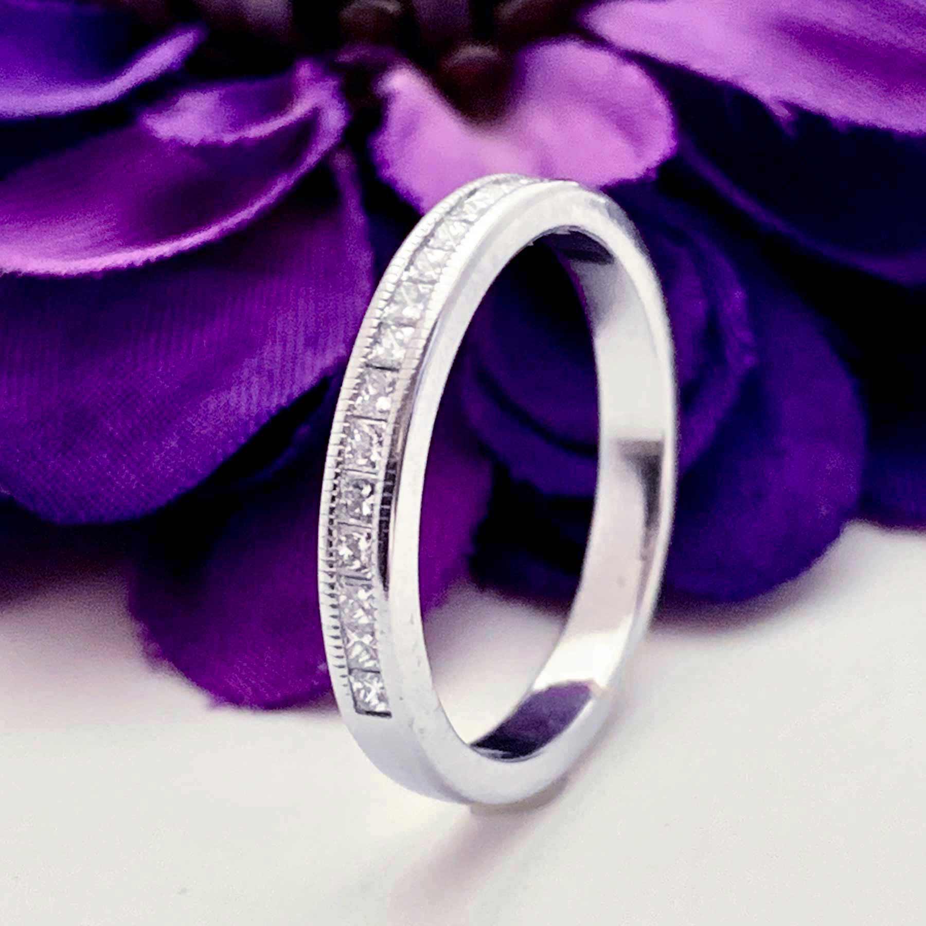 #29606 cut diamond wedding band
