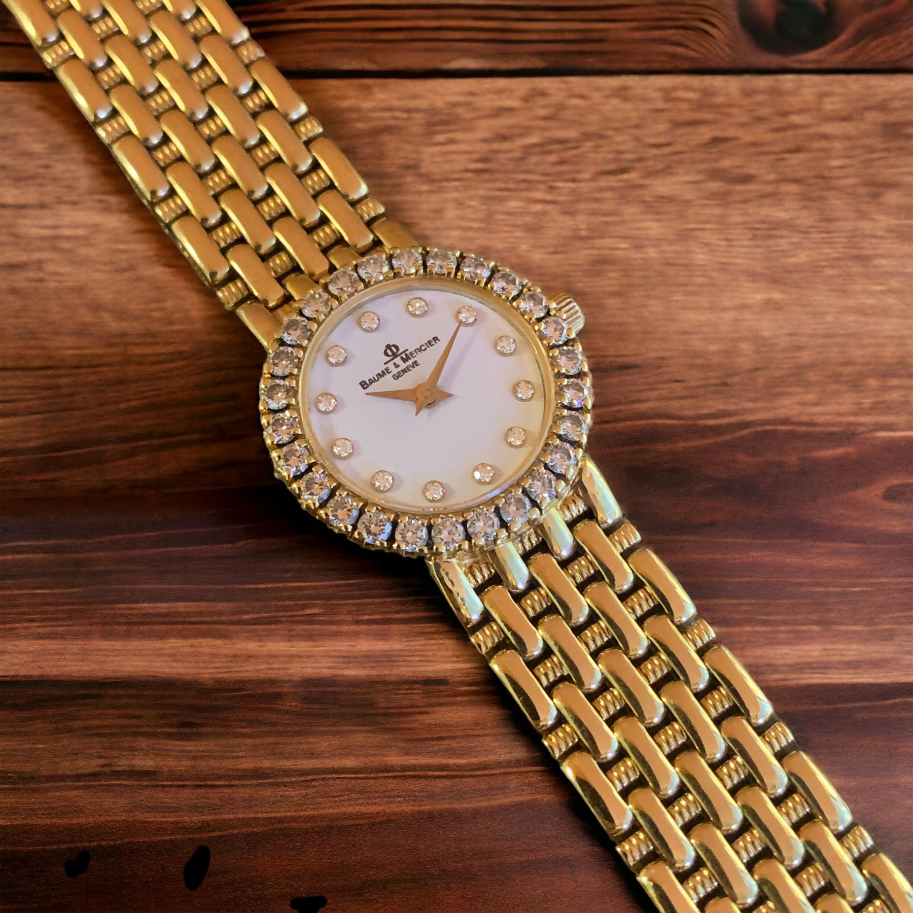 #31182 Vintage Baume & Mercier Diamond Watch - Image 11