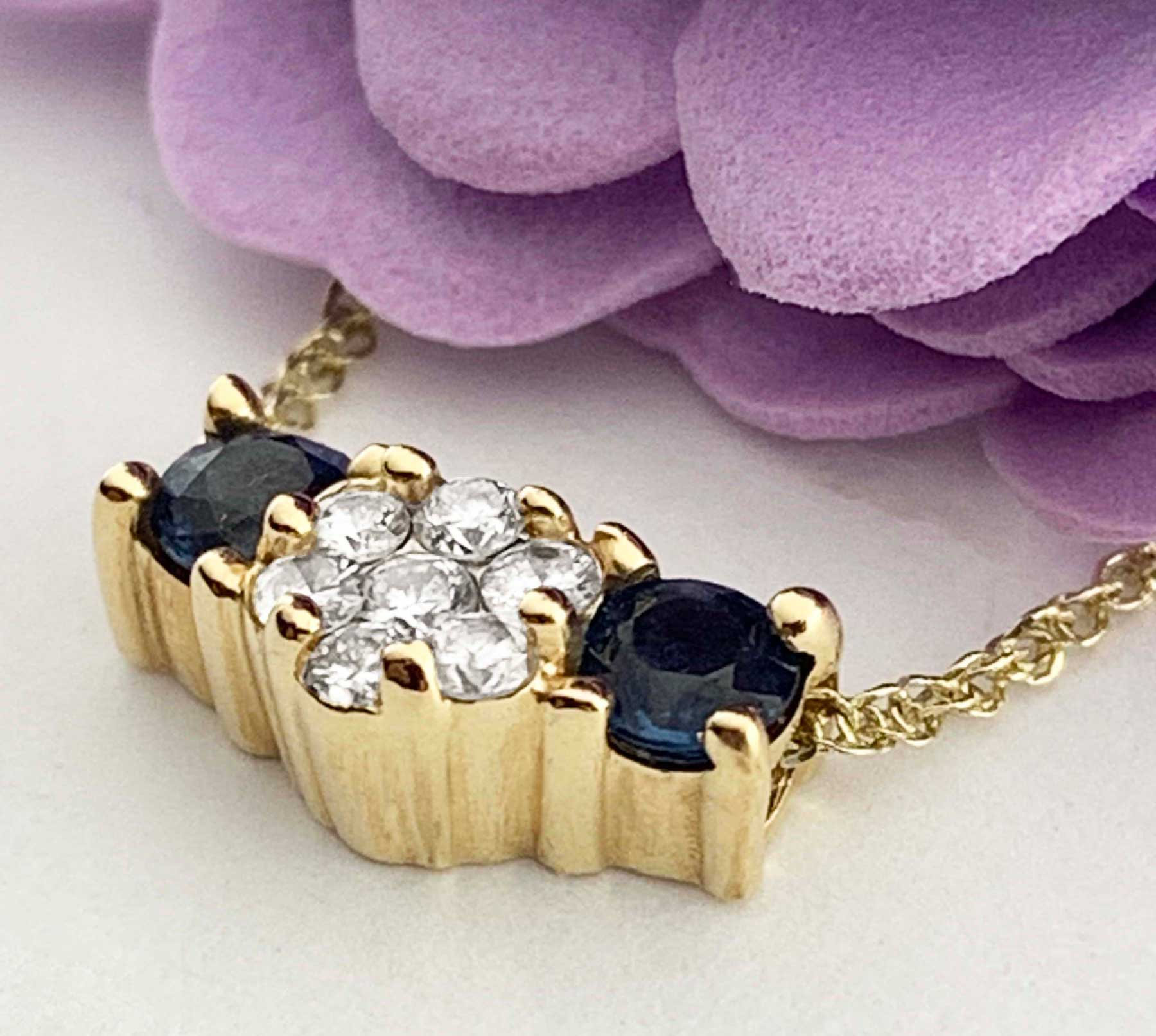#31935 Sapphire and Diamond Pendant