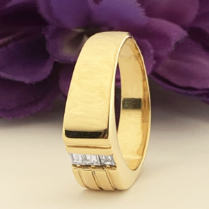 Mans vintage square cut diamond ring