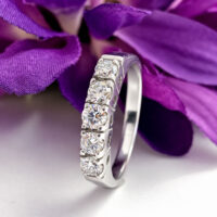#28617 5-diamond wedding ring